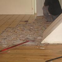 Removing the 3 layers of old flooring